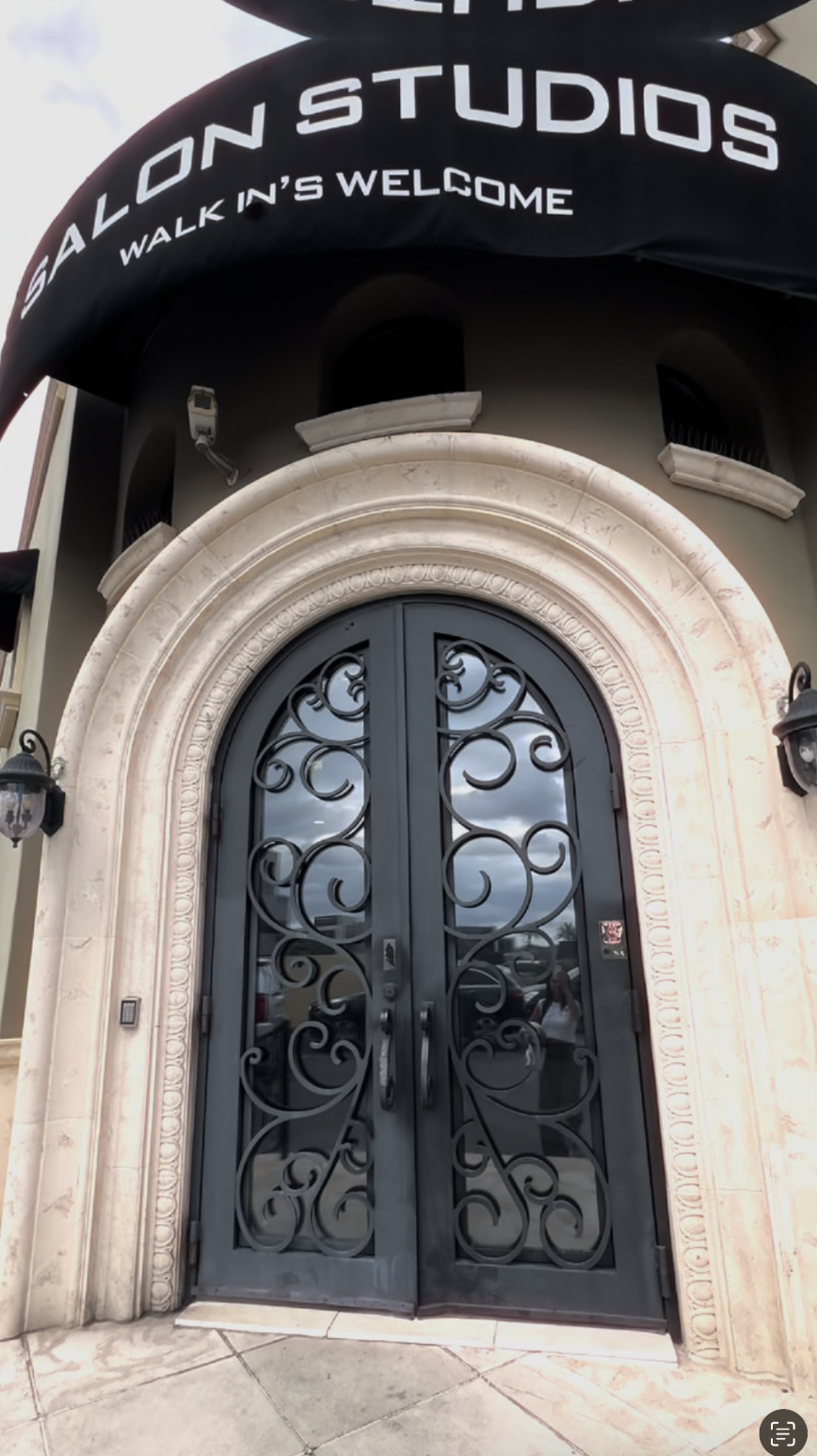 Building Entrance Suite 10